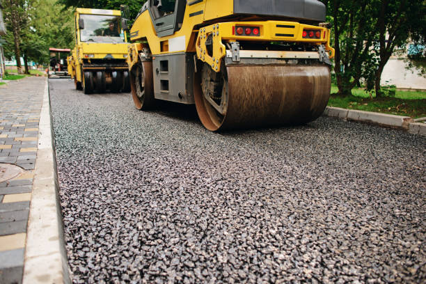Best Driveway Paving Company  in Fayette, OH